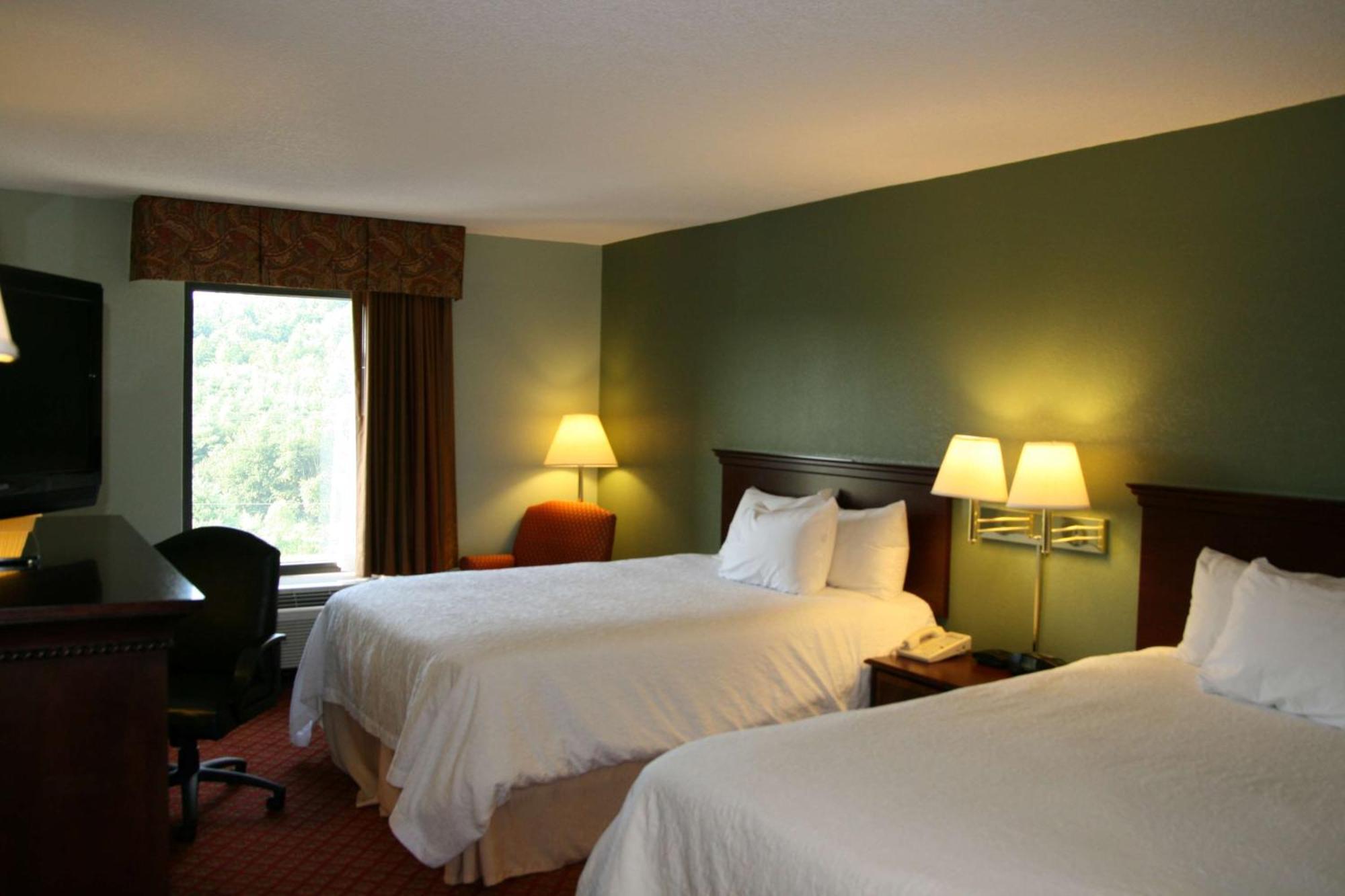 Hampton Inn - Hillsville Exterior photo